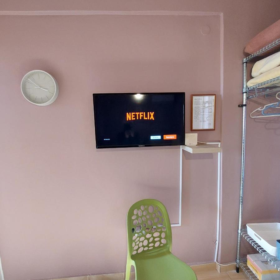 Appartamento Urban Penthouse Patras Esterno foto