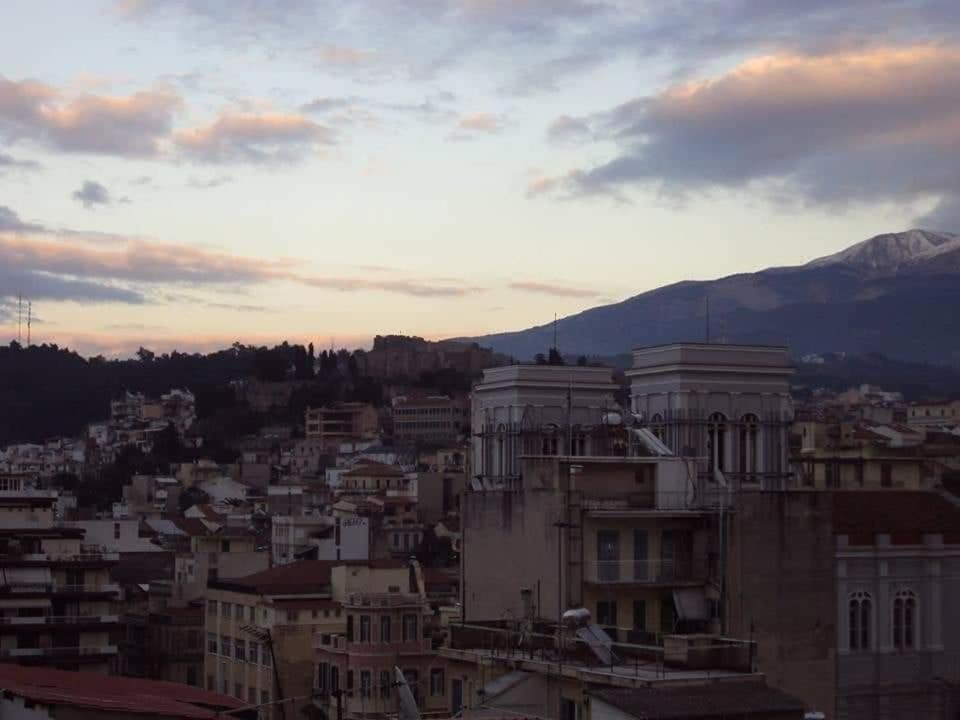 Appartamento Urban Penthouse Patras Esterno foto
